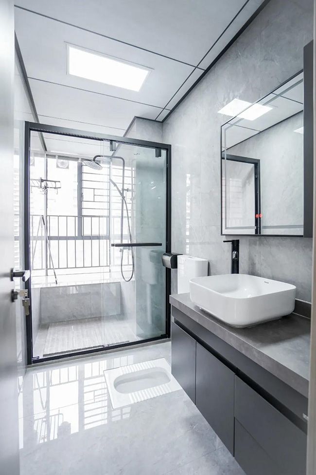 150㎡四居室，工業(yè)風(fēng)配色+簡約實用設(shè)計，碰撞出后現(xiàn)代生活方式